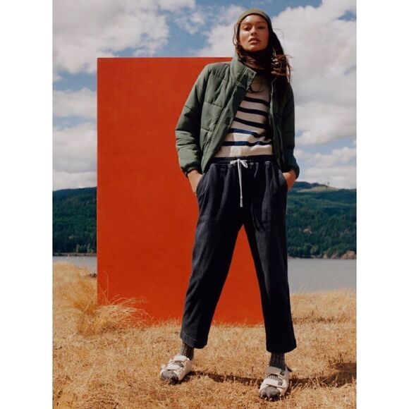 Free Assembly Women’s Washed Black Denim Joggers Elastic Waistsband Pants New - Picture 3 of 11